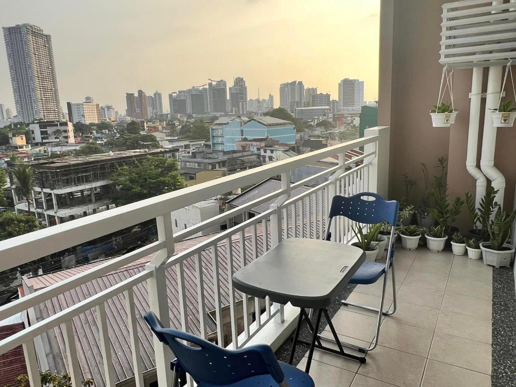 Affordable 2Br With Terrace Shan Place Infina Tower-Qc Hotel Manila Exterior foto